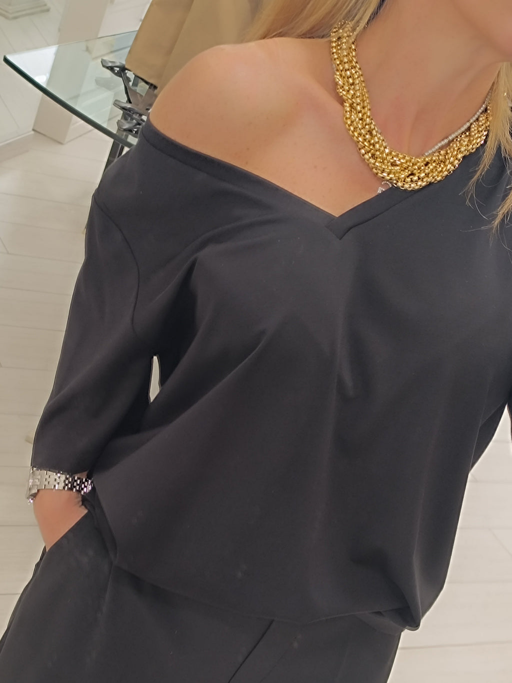 Shirt v