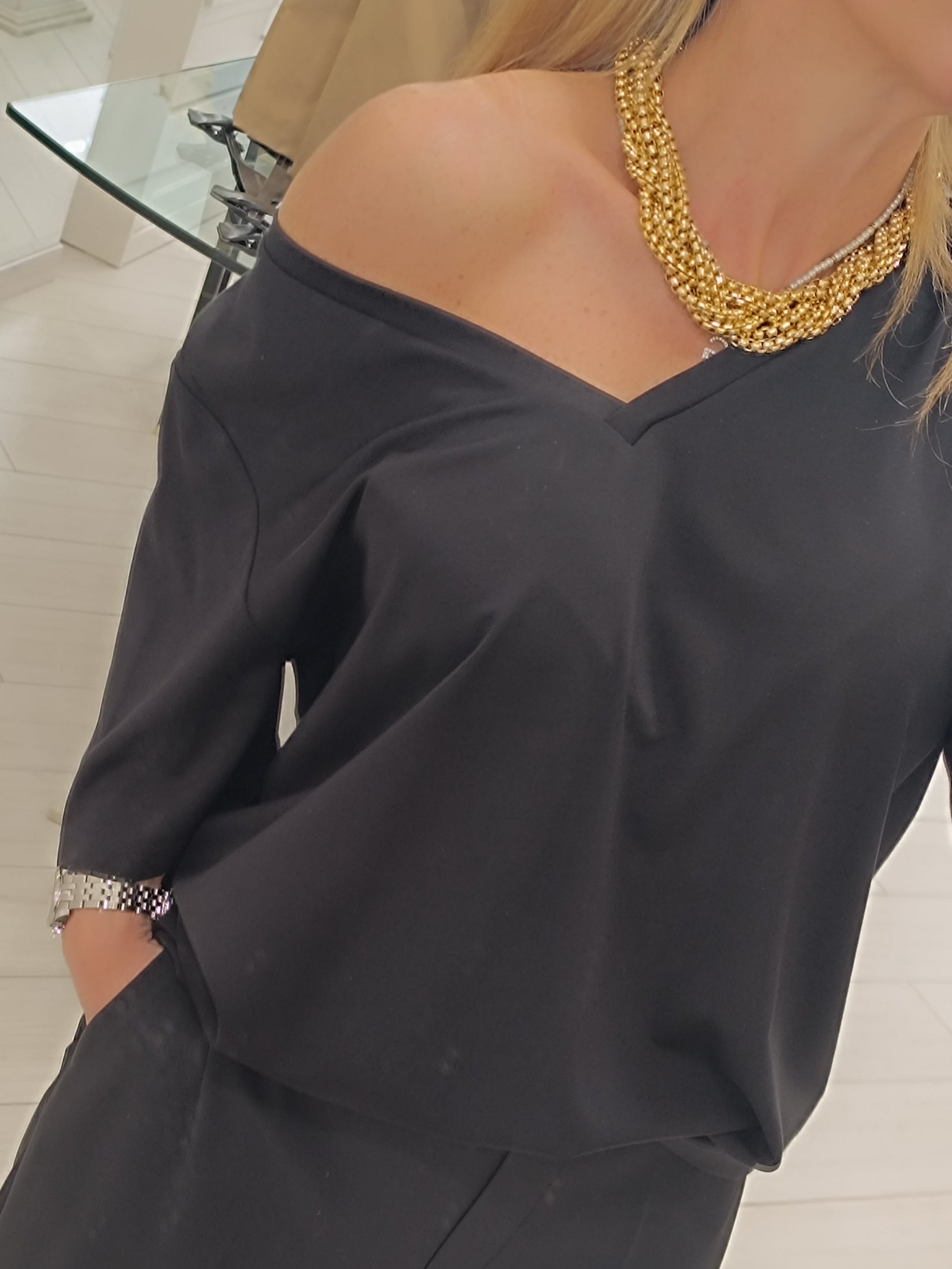Shirt v