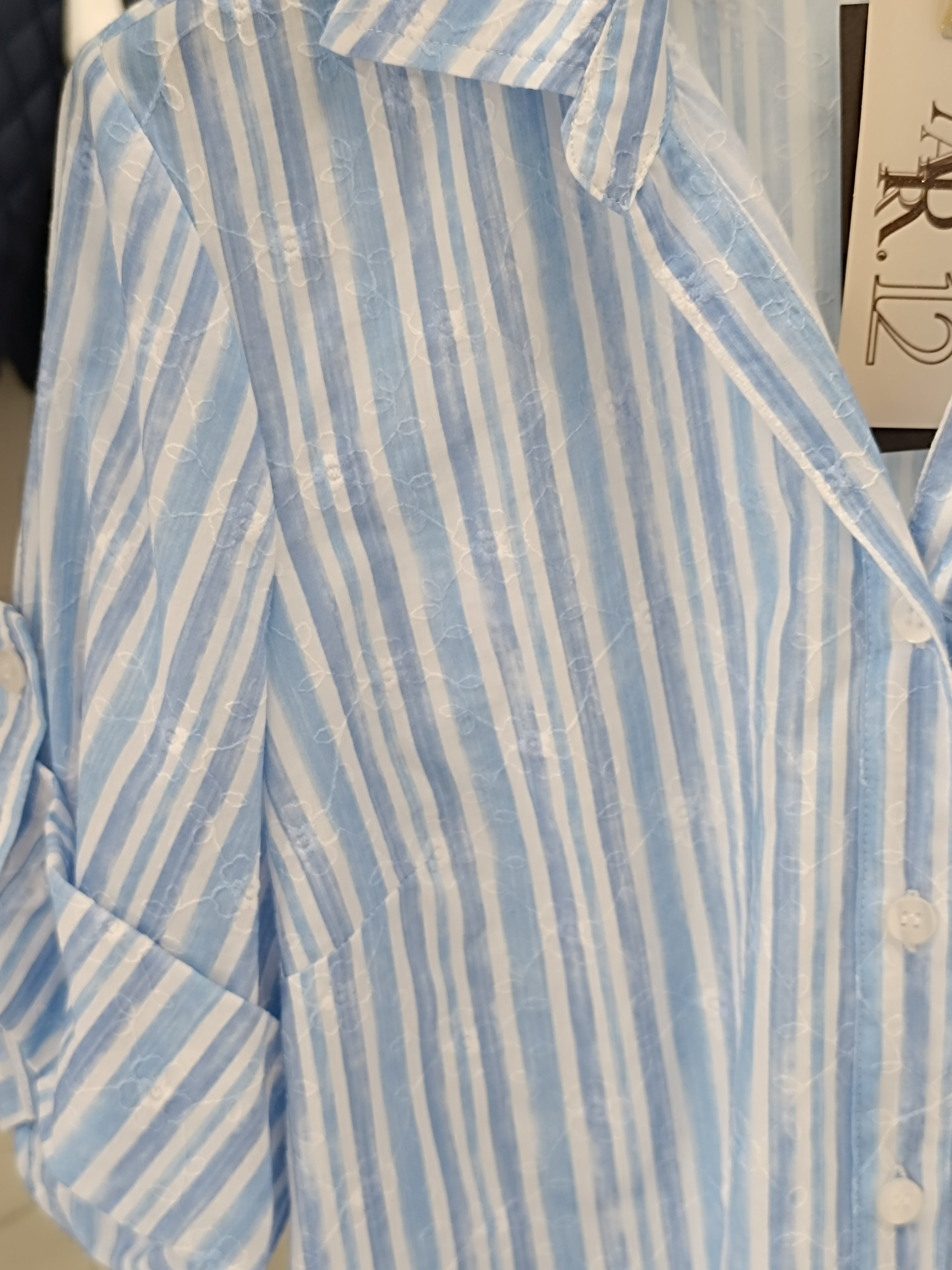 Camicia ricamo