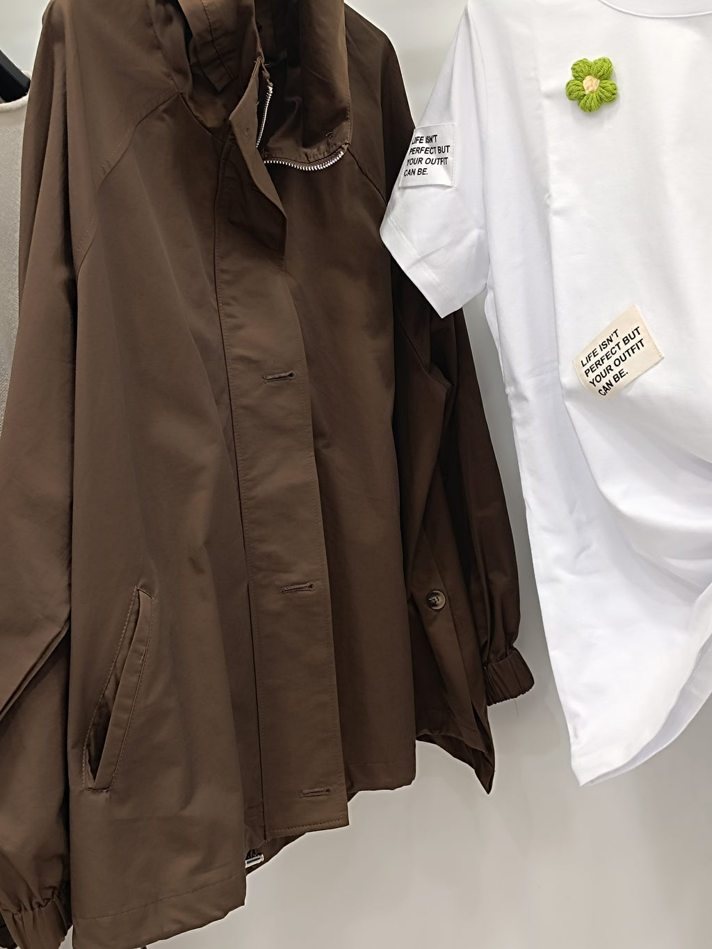 Trench cappuccio