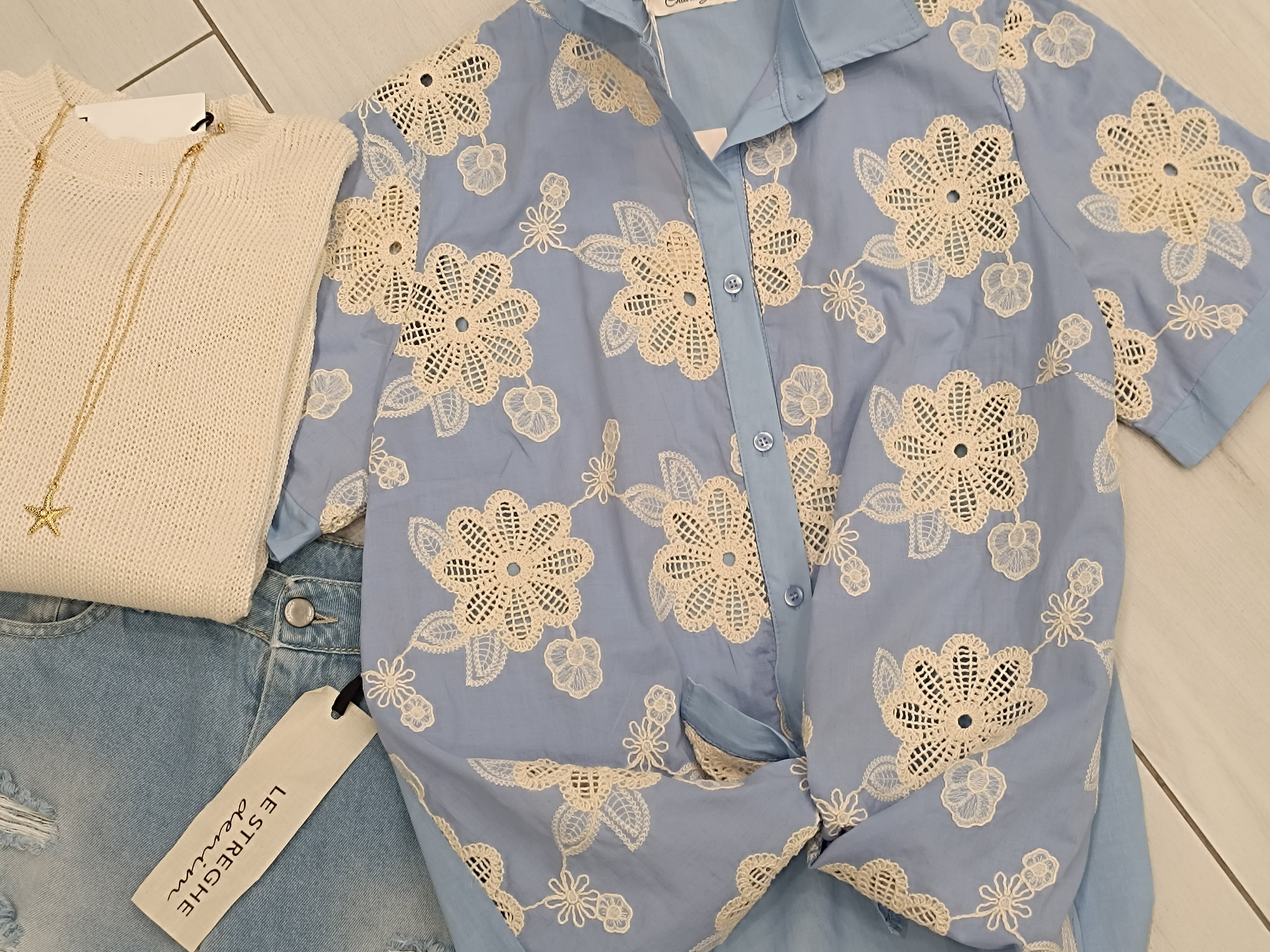 Camicia ricamo