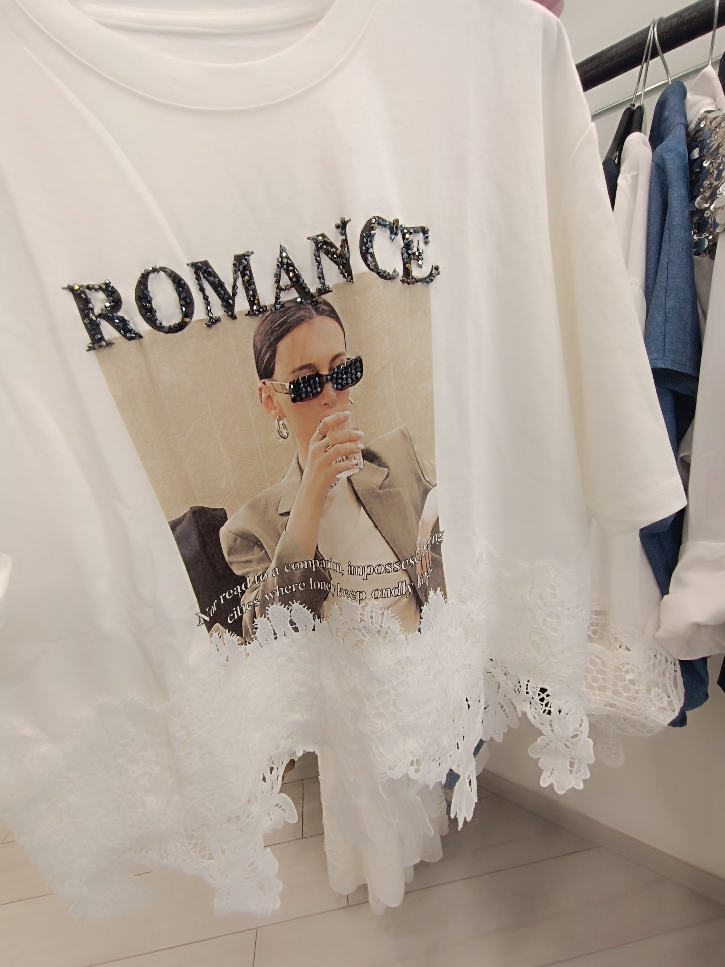 T-shirt ricamo